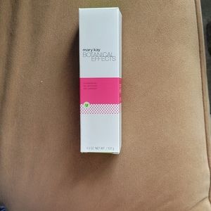 Mary Kay botanical effects cleansing gel